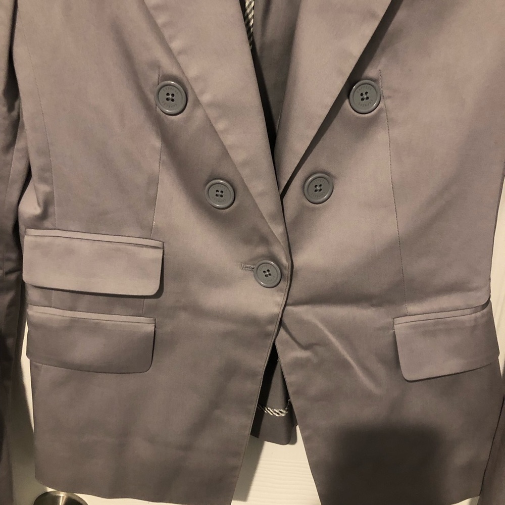 NWOT Express slate grey button details blazer business casual - Picture 2 of 12
